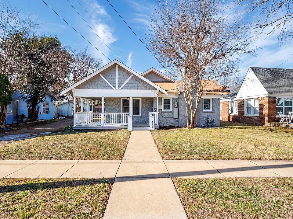 2607 1st St, Brownwood, TX 76801 | Zillow