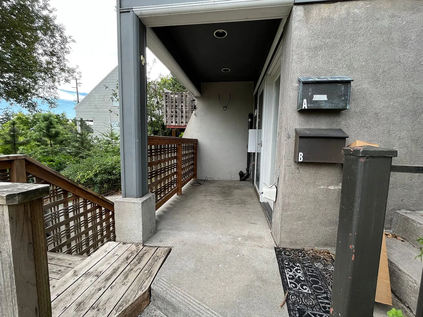 Charming 1Bd + 1Ba in Portland!! Triplex Near Oregon Health & Science University!! Washer / Dryer... — Photo 4