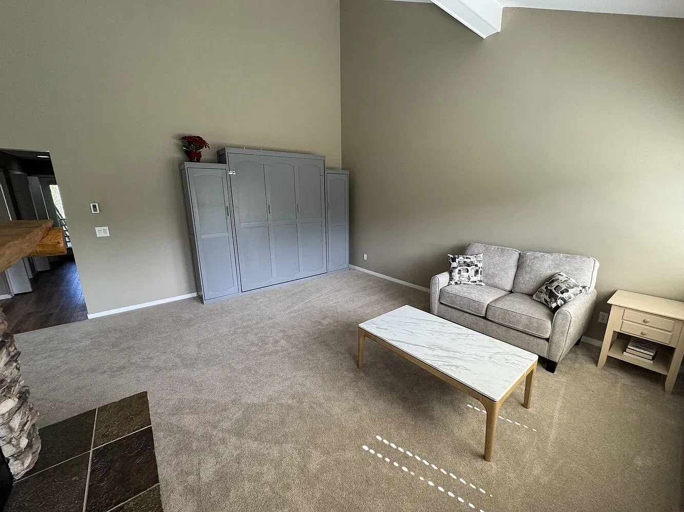 1 bed, 820 sqft, $2,700 — Photo 4