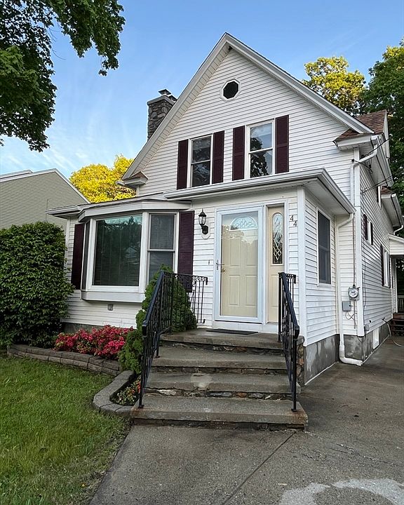 1st image of 44 Pine Hill Rd