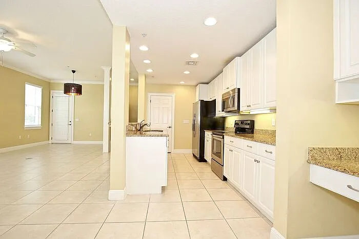 1459 Lake Baldwin Ln #B — Photo 7