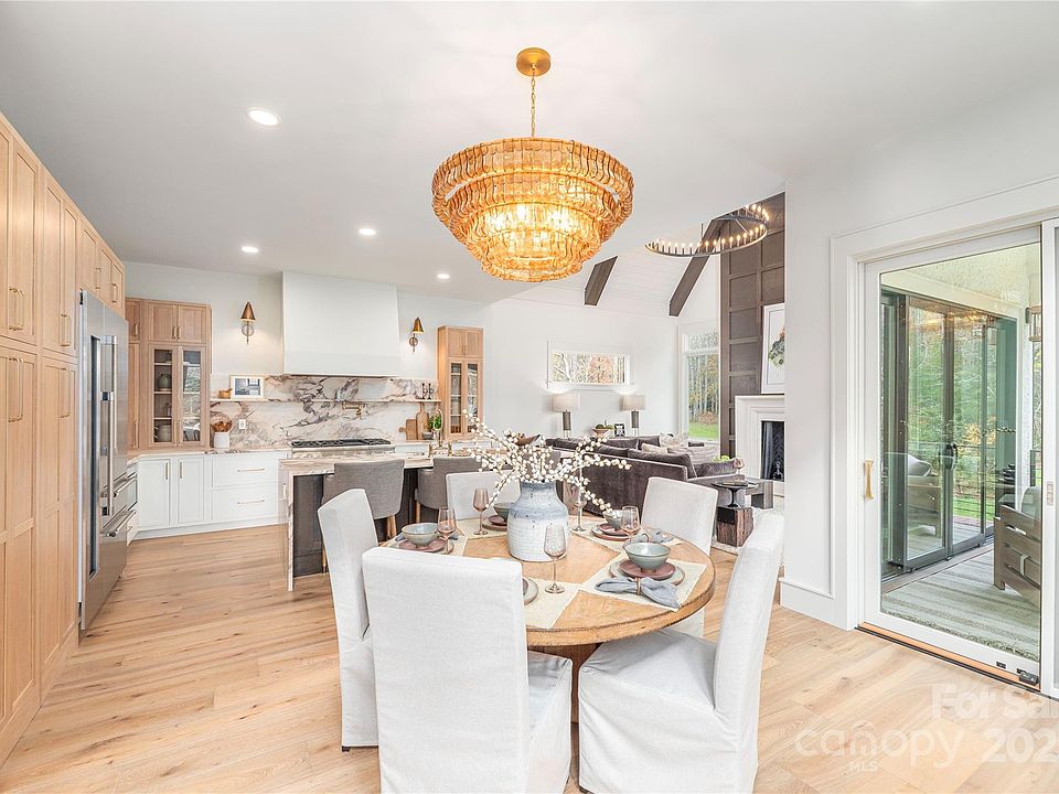 7th image of this home