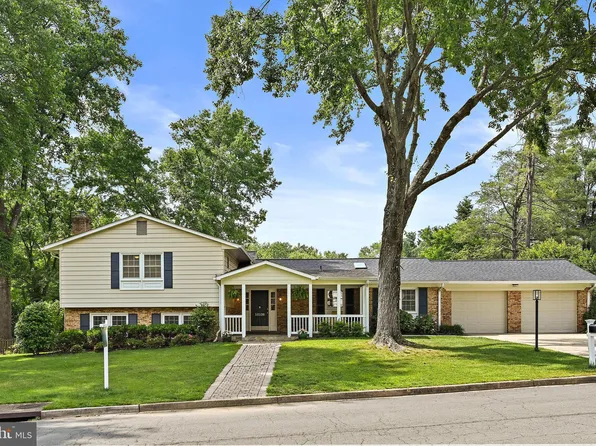 10108 Joy Ln, Vienna, VA 22181