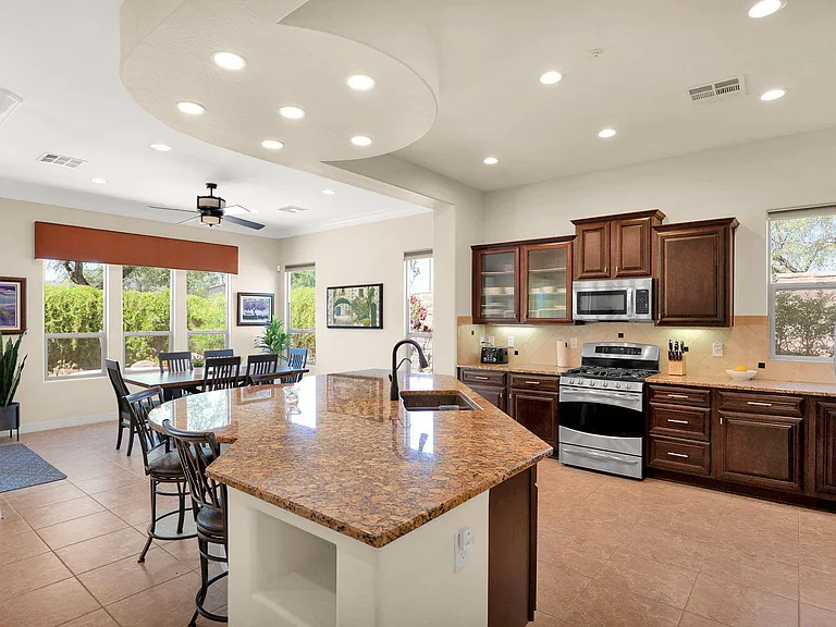 12981 W Yellow Bird Ln — Photo 24