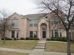 202 Rose Garden Way, Red Oak, TX 75154