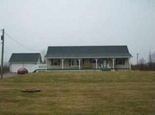 10767 Armstrong Rd, South Rockwood, MI