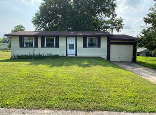 15 Cherokee Ln, Columbia, MO 65202
