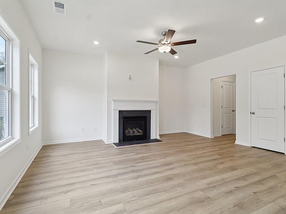 2nd image of 153 Dew Blossom Dr