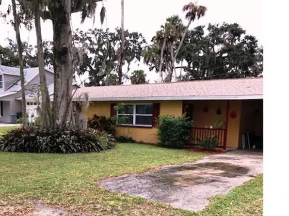 2720 Kumquat Dr, Edgewater, FL 32141
