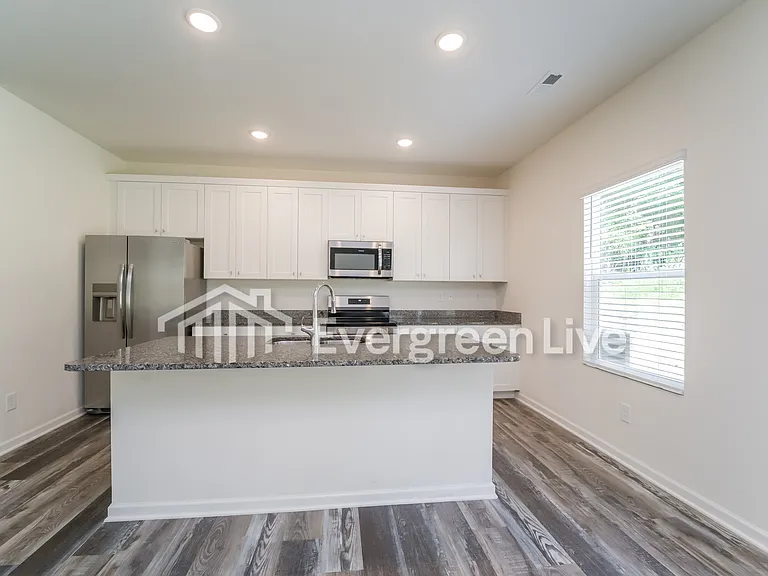 6092 Diamond Pl — Photo 5
