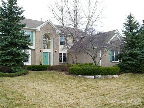 2nd image of 47177 Glastonbury Dr