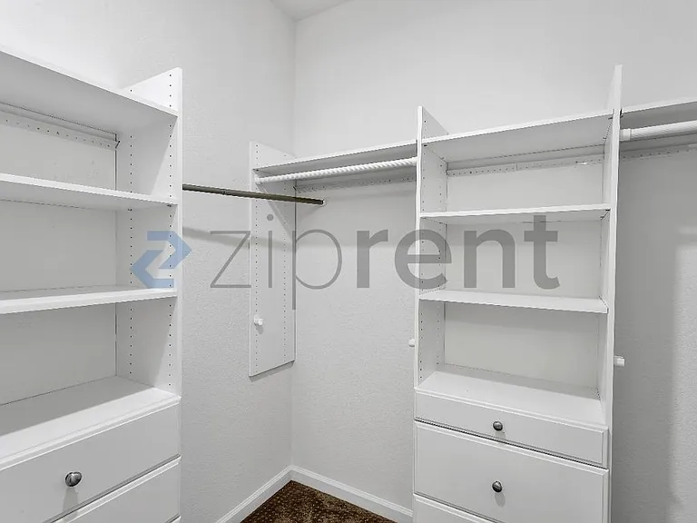 6914 Geyserville St — Photo 34