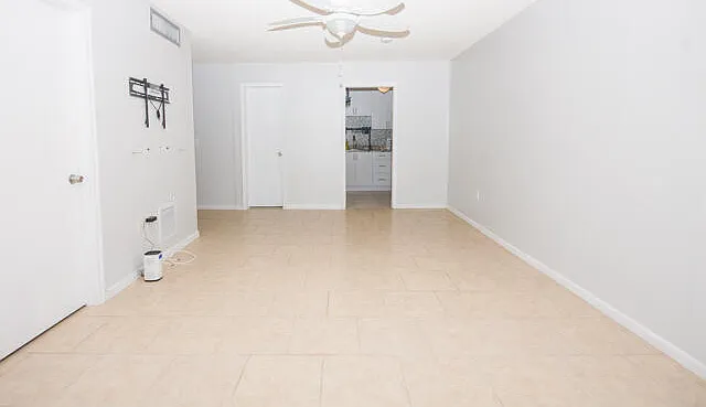 301 Croton Ave #303 — Photo 16
