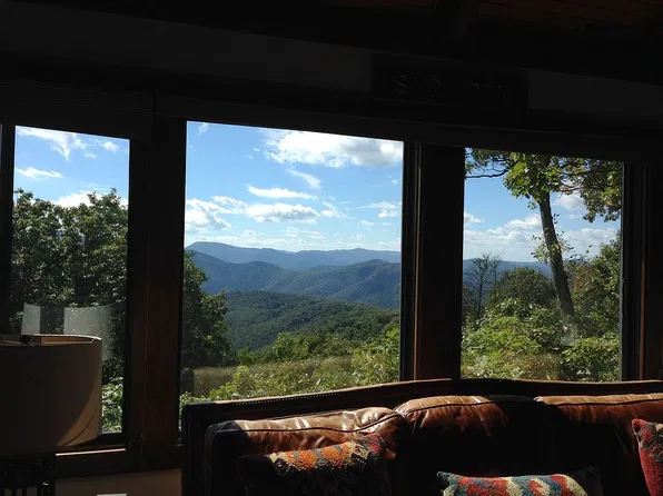 79 Pinnacle Dr, Wintergreen Resort, VA 22967