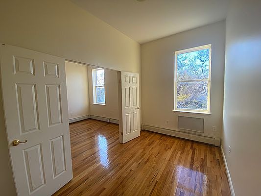 2nd image of 94 Marion St #3