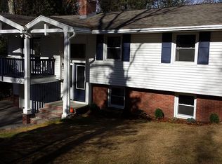 520 Old Post Rd, Tolland, CT 06084