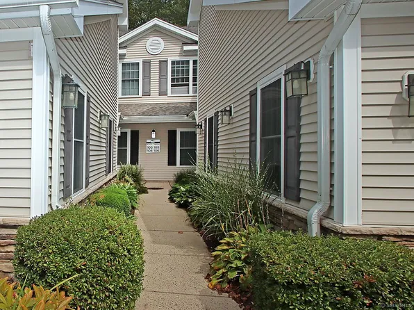 35 Todd Street #103, Hamden, CT 06518