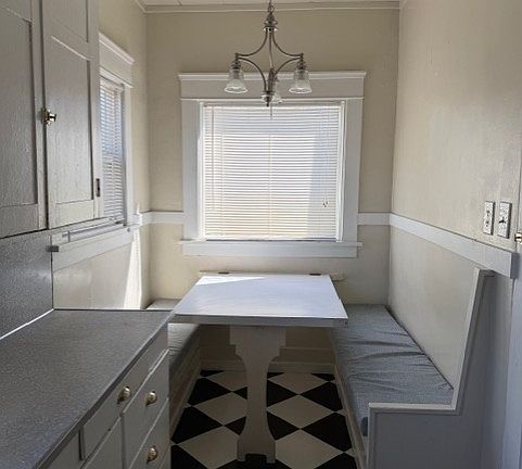 3rd image of 110 1/2 N Rose St #110-1/2