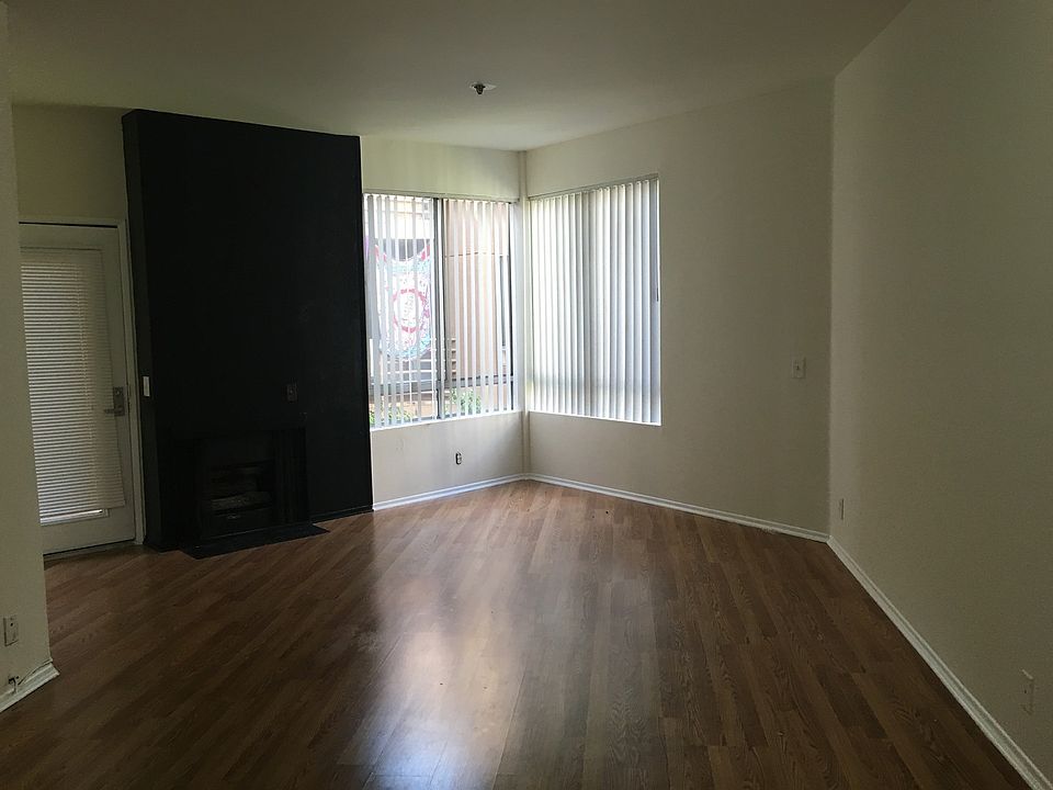 1st image of 1229 N Sycamore Ave APT 312