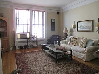 Rented by Rita S Citrin, LREB