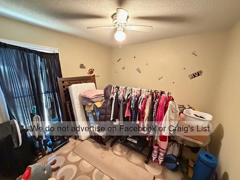 510 Berwick Dr — Photo 8