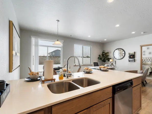 Maplewood Villas, 113 S Acer Loop #312, Post Falls, ID 83854