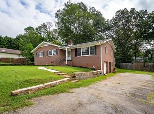 2216 Ridgewood Ave, Anderson, SC 29625
