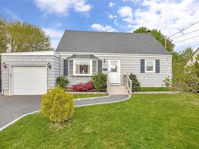 169 W 19th Street, Deer Park, NY, 11729