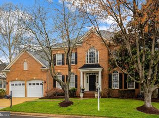 20443 Cliftons Point St, Sterling, VA