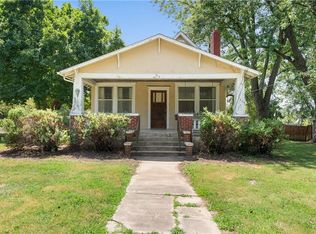 314 E Main St, Odessa, MO 64076
