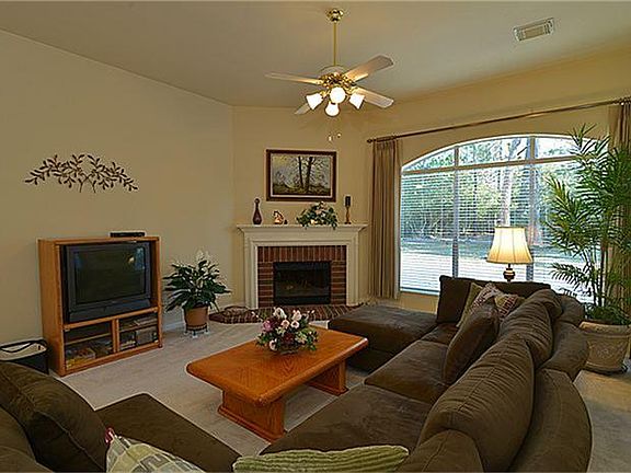 The living room has great natural lighting for sunny days and to keep you warm on the cold days. It 