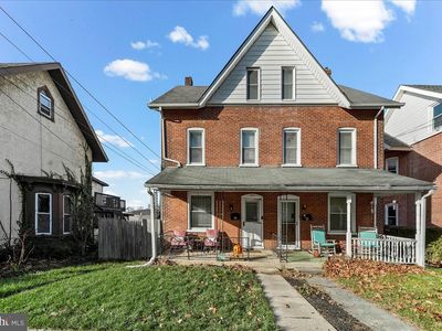 223 W Pennsylvania Ave, Downingtown, PA, 19335