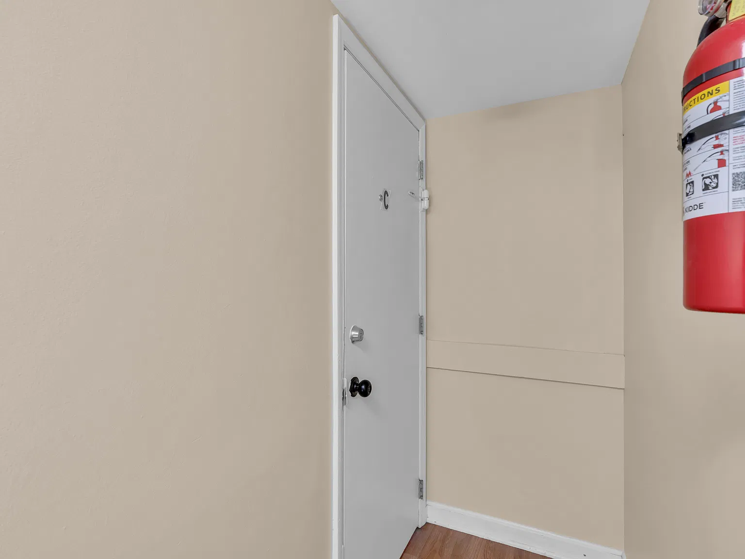 1 bed, $1,095 — Photo 4