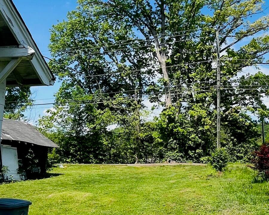 2nd image of 315 E Morelia Ave
