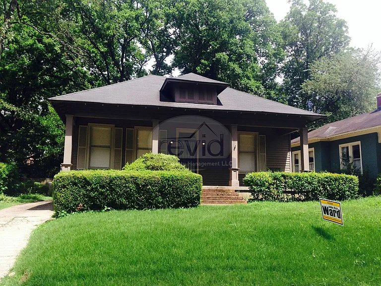 288 N. McLean Blvd — Photo 3