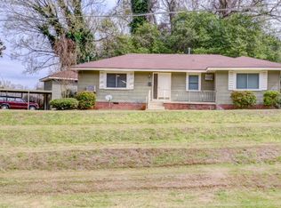 1447 Parkside Dr, Vicksburg, MS 39180