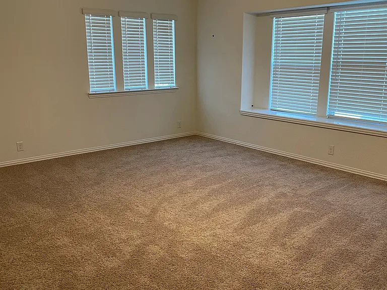 1004 Timber Ridge Dr — Photo 14