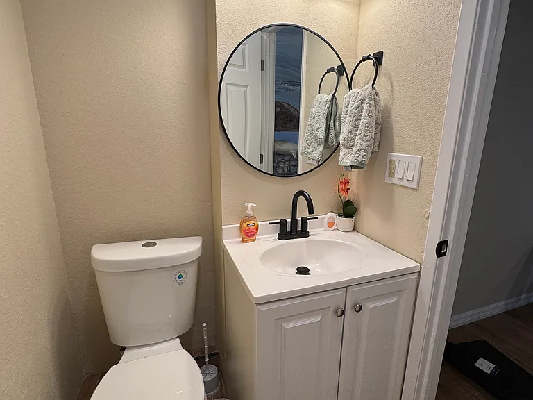 12660 Spring Valley Pkwy — Photo 10