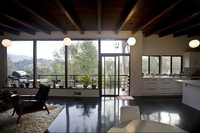 1st image of 1959 Escarpa Dr