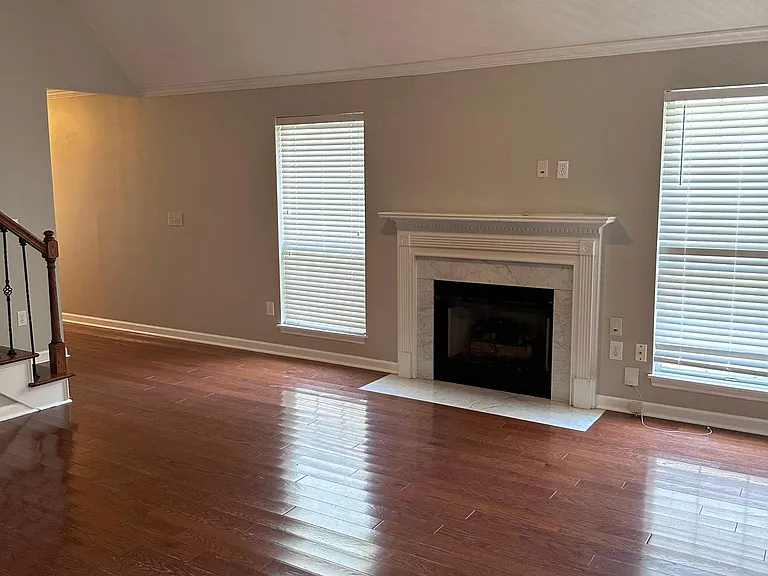 823 Harbor Place Dr — Photo 8
