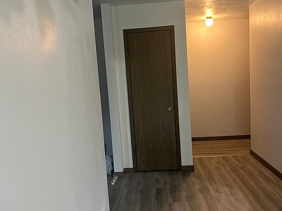 2nd image of 3170 Hillcrest Rd