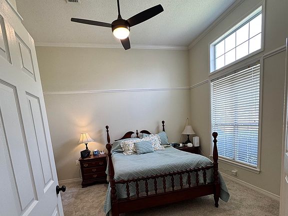 5th image of 2570 Barron Ct