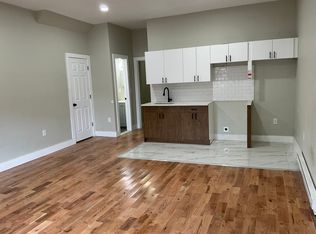 376 Avon Ave #1, Newark, NJ 07108