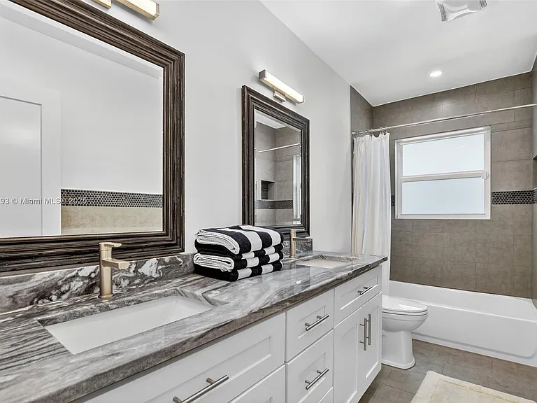 5660 Golfway Dr — Photo 21