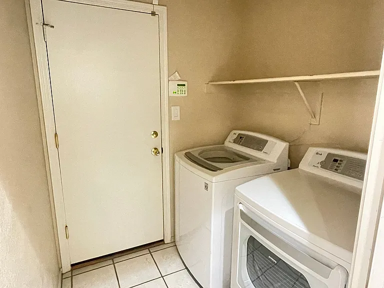 5665 W Galveston St #24 — Photo 9