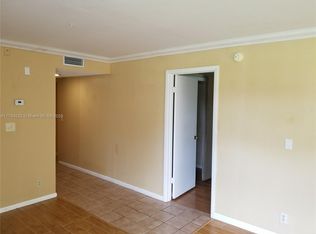 4125 NW 88th Ave APT 104, Pompano Beach, FL 33065