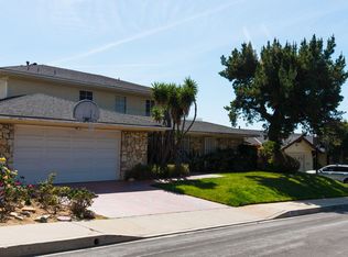 5238 Los Encantos Way, Los Angeles, CA 90027