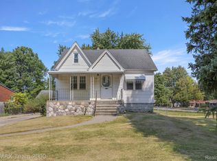 4391 Kendall Rd, Warren, MI 48091