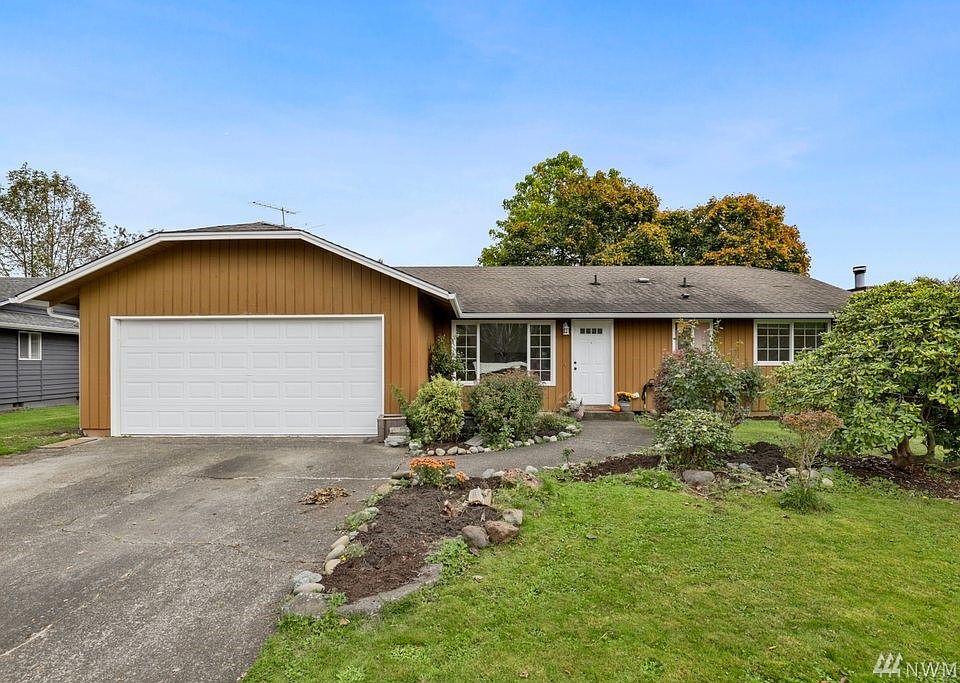1st image of 875 Natalie Pl