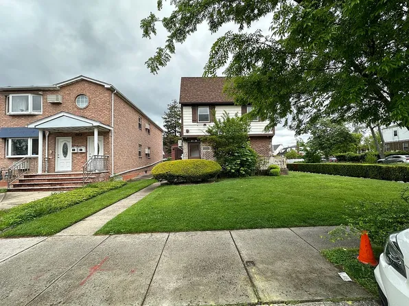 6125 Utopia Pkwy, Flushing, NY 11365